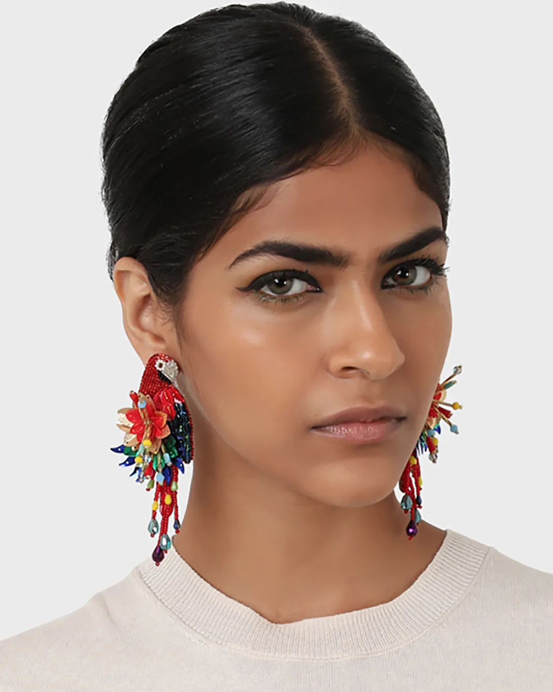 Glasperlen-Ohrringe mit Papagei Rot