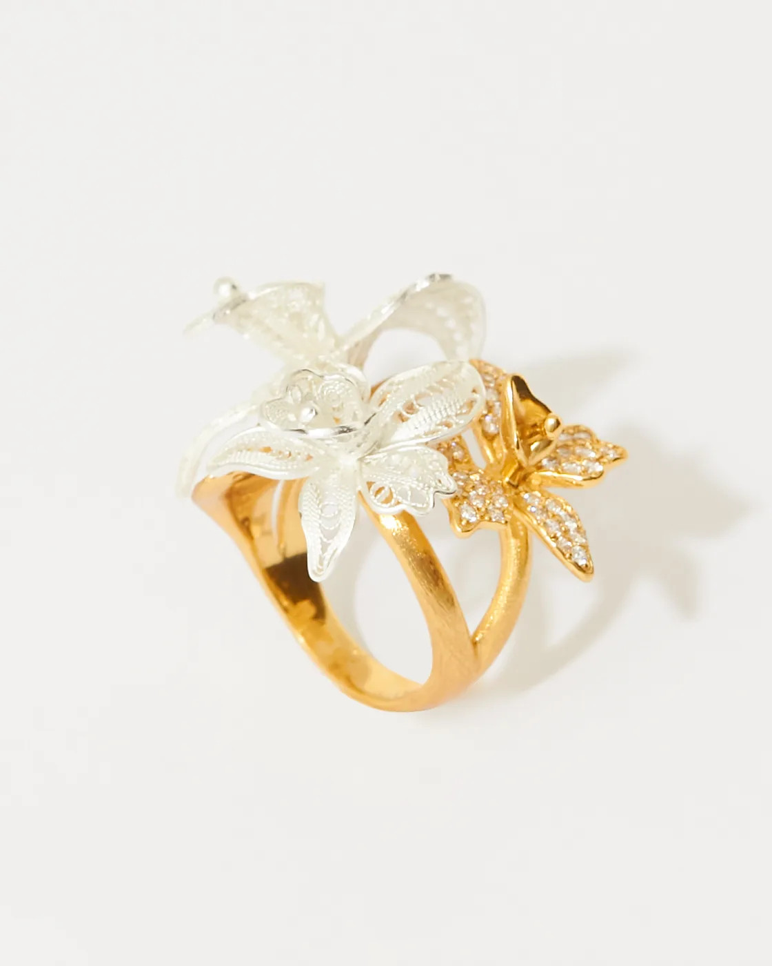 Marisol Two-Tone Flower Silver Filigree Ring