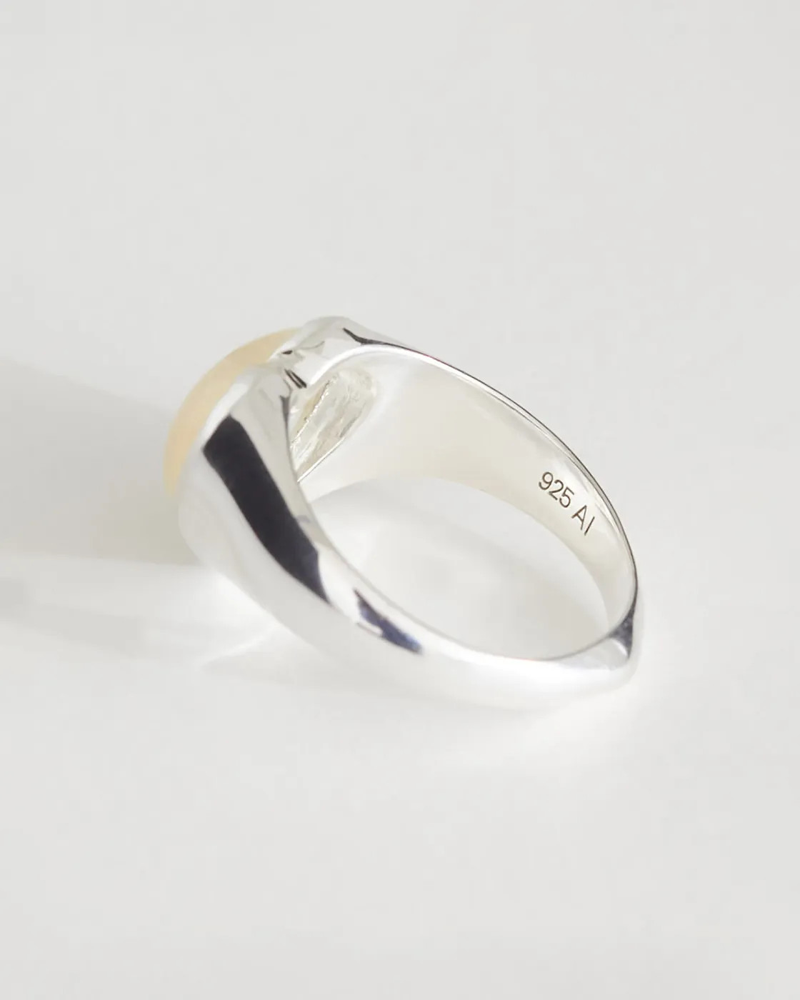 Mother of Pearl Heart Silver Ring