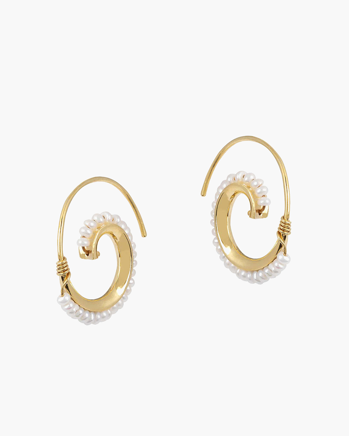 Venus Pearl Shell Earrings