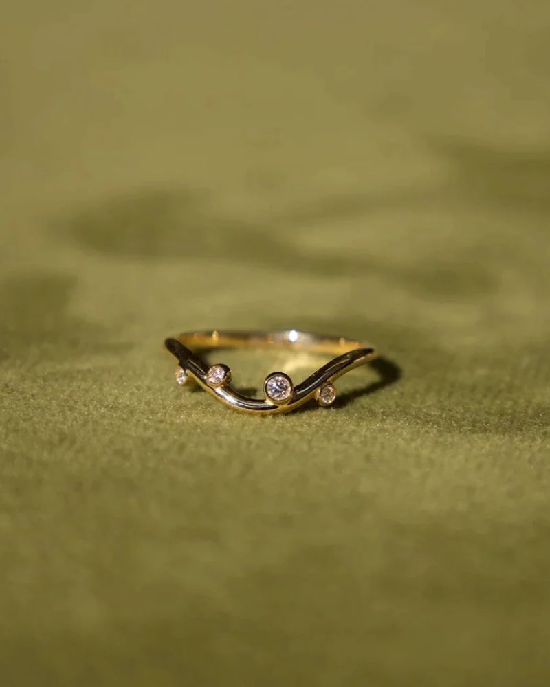 Starry Dusk Yellow Gold Diamond Ring